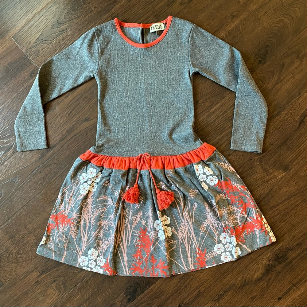 Kids girls dress. Sophie Catalou. Size 6. Excellent condition. Grey/pink print.